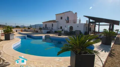 Chalet in Abejuela photo 6