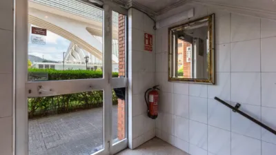 Piso en alquiler en Calle de Policarpo Herrero, 15, Buenavista-El Cristo (Oviedo) de 875 €<span>/mes</span>