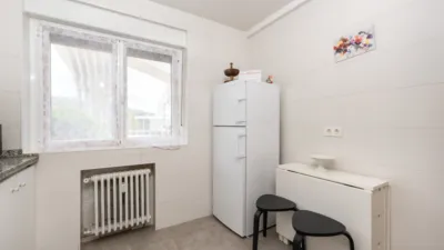 Piso en alquiler en Calle de Policarpo Herrero, 15, Buenavista-El Cristo (Oviedo) de 875 €<span>/mes</span>