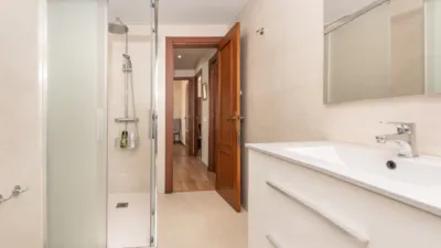 Piso en alquiler en Calle de Policarpo Herrero, 15, Buenavista-El Cristo (Oviedo) de 875 €<span>/mes</span>
