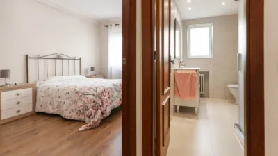 Piso en alquiler en Calle de Policarpo Herrero, 15, Buenavista-El Cristo (Oviedo) de 875 €<span>/mes</span>