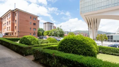 Piso en alquiler en Calle de Policarpo Herrero, 15, Buenavista-El Cristo (Oviedo) de 875 €<span>/mes</span>