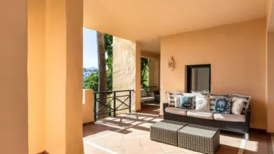 Apartment in El Paraíso-Atalaya-Benamara photo 17