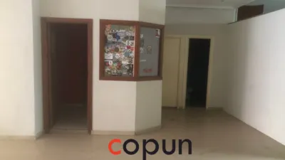 Local comercial en alquiler en Tenderina-Mercadín-Fozaneldi - Vista 6