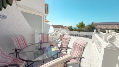 Single-family home on Via Romana, in El Centro, Close to the Sea, Residential Area photo 3