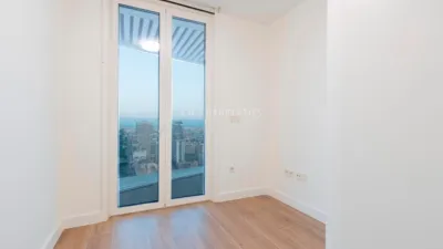 Piso en alquiler en Avenida de las Cortes Valencianas - Imagen 37