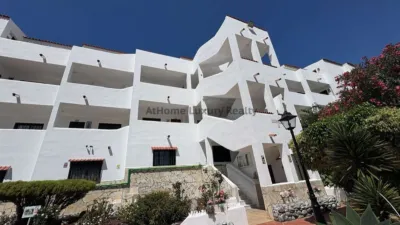Apartment on Avenida Maria Angeles Ascanio Cullen photo 4