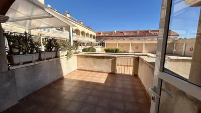 House in a Beautiful Bungalow for Sale in Urbanización Pino Mar, Gran Alacant photo 3