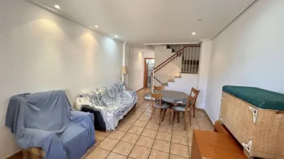 House in a Beautiful Bungalow for Sale in Urbanización Pino Mar, Gran Alacant photo 4