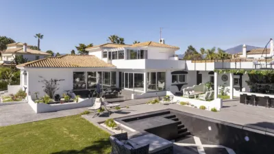 Villa on Autopista del Mediterráneo photo 47