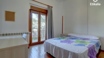 Casa en venta en Avenida de Nuestra Señora de Estíbaliz, cerca de Calle de los Herrán, Desemparados-Judimendi-Santa Lucía (Vitoria - Gasteiz) de 580.000 €