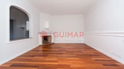 Apartment on Carrer de Vallirana photo 3