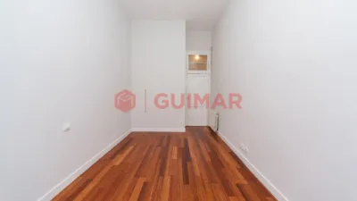 Apartment on Carrer de Vallirana photo 8