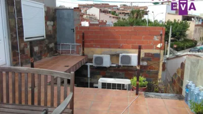 Semi-detached house in Sant Vicenç dels Horts photo 2