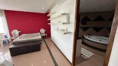 Apartment on Passeig de Pau Casals photo 24
