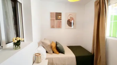Apartment on street photo 25