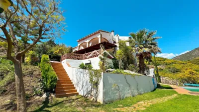 House in , Close to the Sea, in the Countryside, Close to the Village photo 3