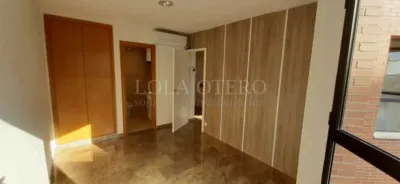Estudio en alquiler en Mestalla, Mestalla (Distrito El Pla del Real. València Capital) de 975 €<span>/mes</span>