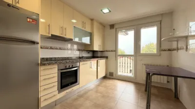 Flat in La Bárcena photo 5