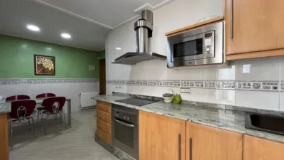 House in Centre photo 8
