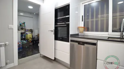 Flat for sale at Calle de Anselmo Cifuentes, 10 photo 17