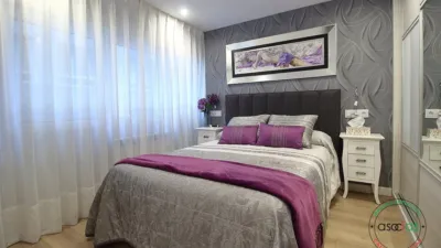 Flat for sale at Calle de Anselmo Cifuentes, 10 photo 3