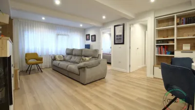Flat for sale at Calle de Anselmo Cifuentes, 10 photo 4