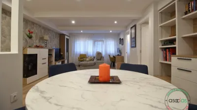 Flat for sale at Calle de Anselmo Cifuentes, 10 photo 6