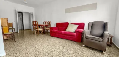 Apartment on street photo 20
