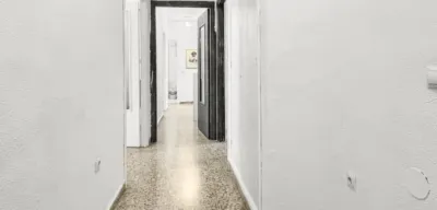 Apartment on street photo 8