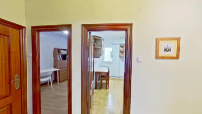 Apartment on Calle del Conde Torreanaz, 9 photo 16