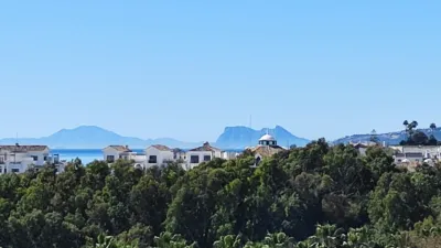 Apartment on Autopista del Mediterráneo photo 4