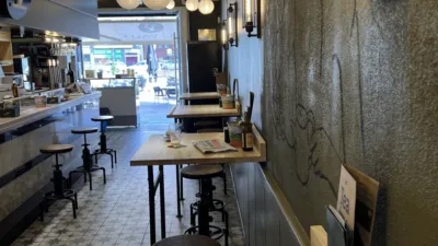Local comercial en venta en Masip-La Ería-La Argañosa-Parque del Oeste - Vista 2