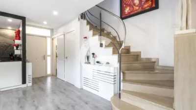 Semi-detached house at 41 Francesc Macia Street photo 16