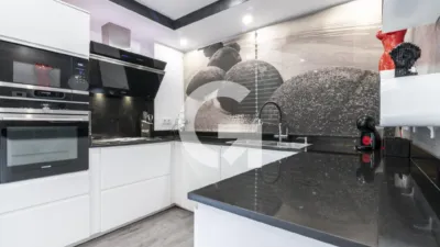 Semi-detached house at 41 Francesc Macia Street photo 6