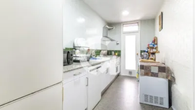 Apartment on Avinguda de la Generalitat photo 16