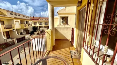 Apartment on street photo 19