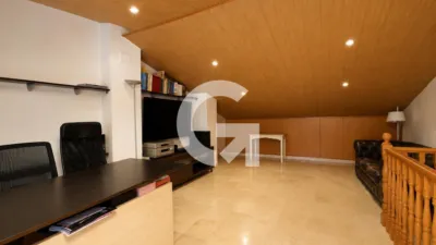 Terraced house on Carrer del Pintor Isidre Nonell photo 27