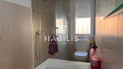 Piso en alquiler en Calle de Lisboa, Palomarejos (Distrito Zona Nueva. Toledo Capital) de 850 €<span>/mes</span>