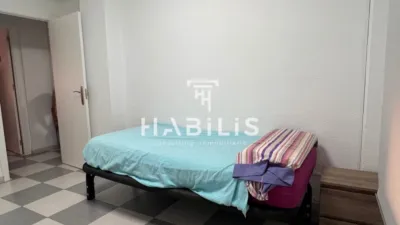 Piso en alquiler en Calle de Lisboa, Palomarejos (Distrito Zona Nueva. Toledo Capital) de 850 €<span>/mes</span>