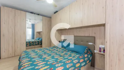 Apartment in Carrer de Cornellà Modern photo 20