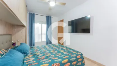 Apartment in Carrer de Cornellà Modern photo 22