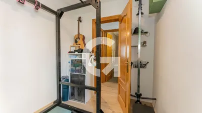 Apartment in Carrer de Cornellà Modern photo 30