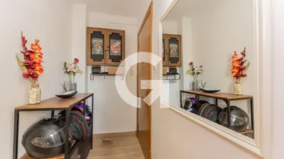 Apartment in Carrer de Cornellà Modern photo 33