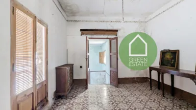 House on Abat Street photo 40