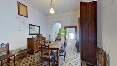 House on Abat Street photo 5