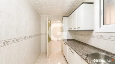 Terraced house on Cl M Deu de Montserrat street photo 14