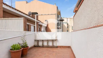 Terraced house on Cl M Deu de Montserrat street photo 21