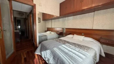 Apartment in Basauri Town Hall Area photo 4