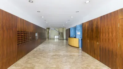 Apartment on Calle Poeta Cano Pato photo 3